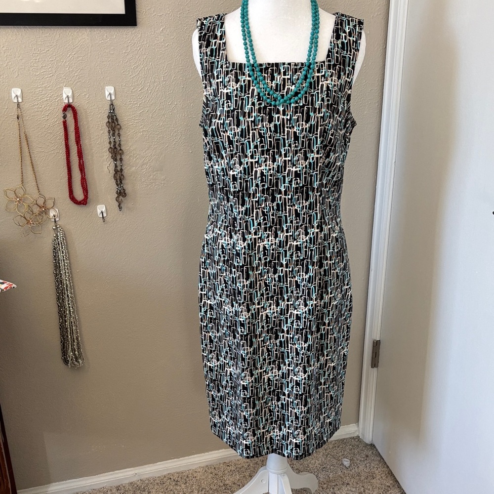 Clear out!!    Mod Print Black White Teal Sheath Dress size 10